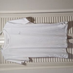 Under Armour (XL) white short sleeve athletic shirt